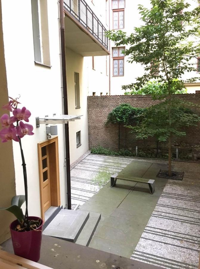 Kampa Park Apartment Прага Экстерьер фото